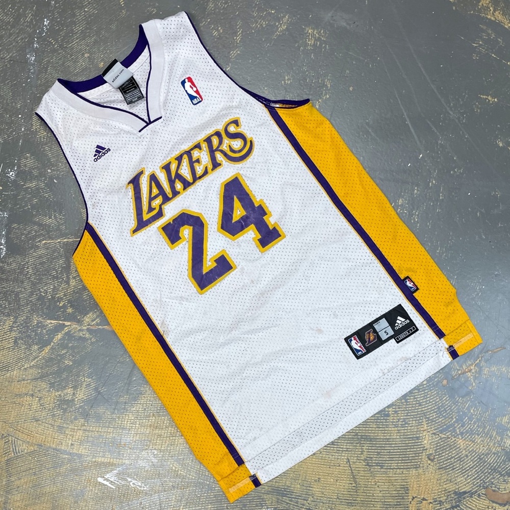 Adidas Kobe Bryant Los Angeles Lakers Swingman Jersey 24 NBA Basketball Small